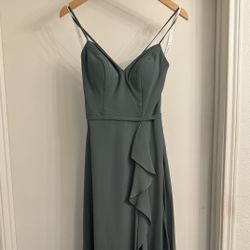 Azazie Green Gown Dress Size 0