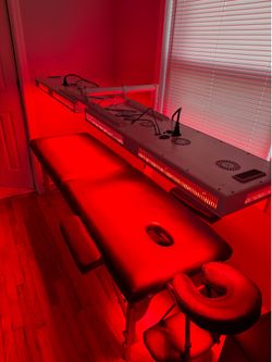 Red Light Therapy Lights + Stand + Table