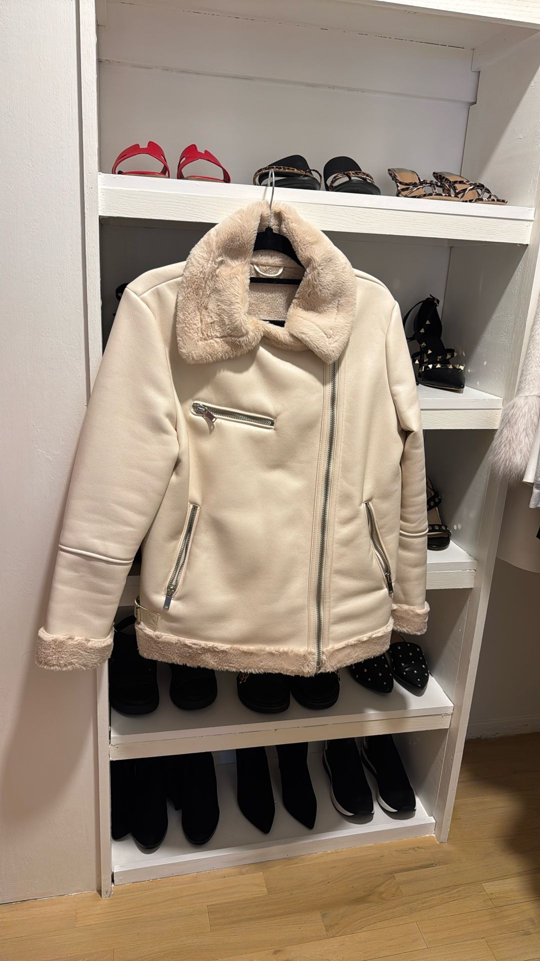 New Faux Fur Woman’s Winter Jacket