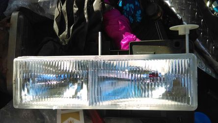 Brand new set of headlights for a 1999 Chevy Suburban