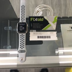 Apple Watch Series 7 