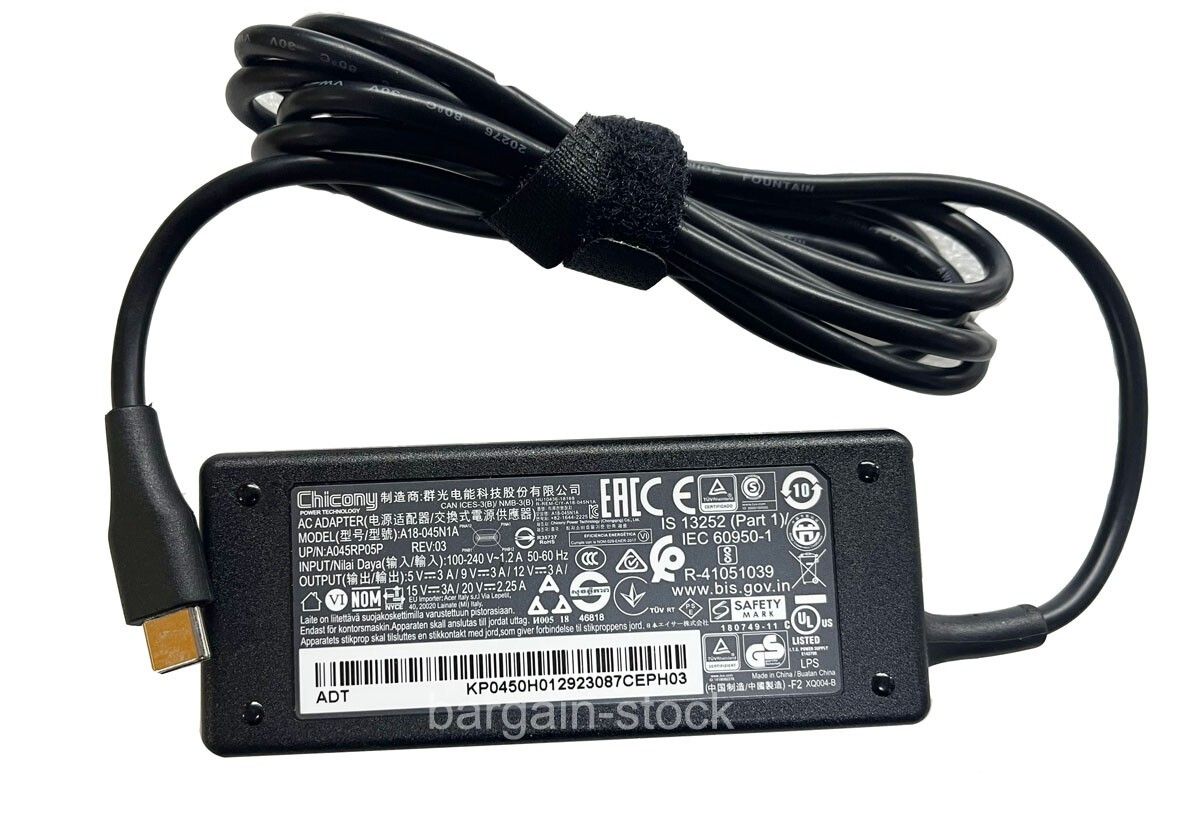 Iphone and Samsung Andriod NEW phone charger. UCB-C.