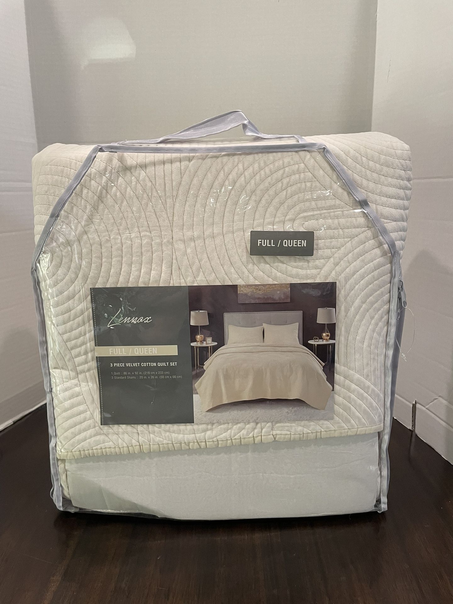 Lennox velvet cotton quilt set brand new ivory Full//queen Size Retails $130