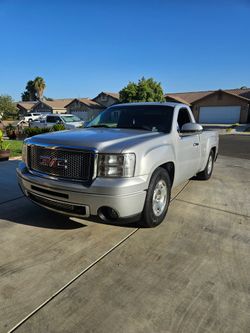 2011 GMC Sierra