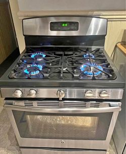 SAMSUNG GAS STOVE