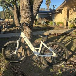 Sondors Smart Step Electric Bike 