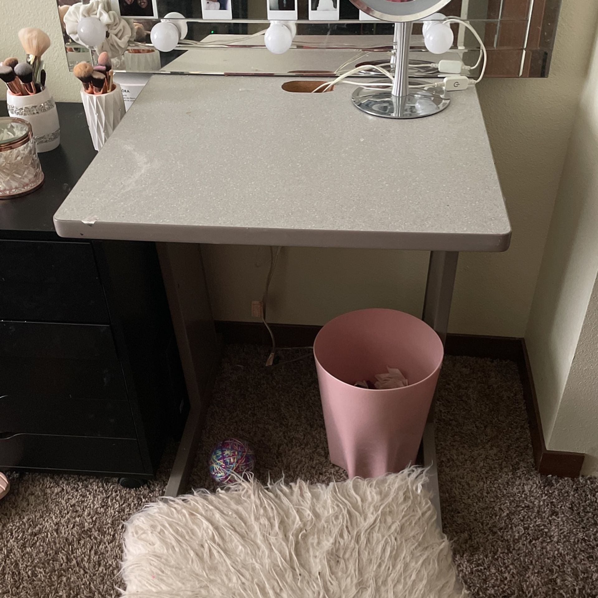 Small Desk 