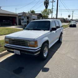 1994 Ford Explorer