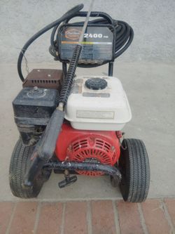 Pressure washer $600$