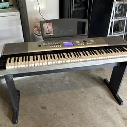 Yamaha YPG 535 Keyboard 