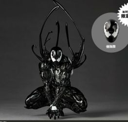 Revoltech simbiote with Alternate Head