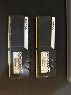 G.Skill Trident Z DDR4 16GB RAM Kit (2x8GB)
