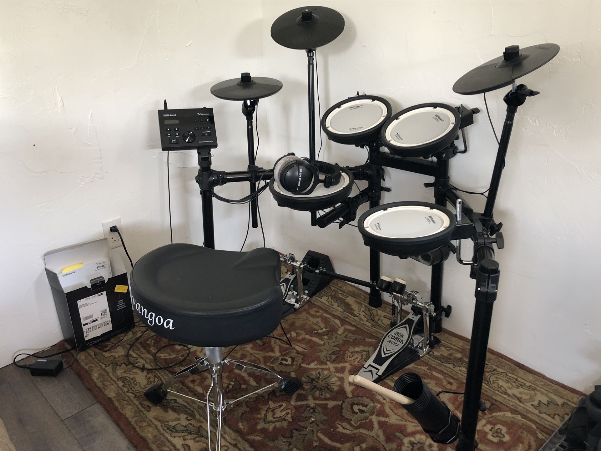 Roland V-Drums with Double Pedal & Throne