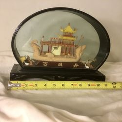 Chinese Cork Ship Carving // diorama 