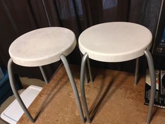 LOT OF 2 VINTAGE IKEA 18557 RETRO WHITE PLASTIC STOOL METAL LEGS 1970S