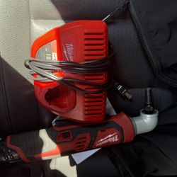 Milwaukee Right Angled Drill
