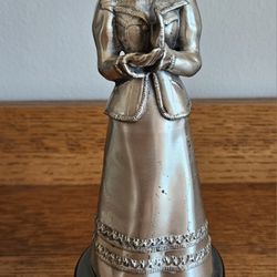 Avon award statue