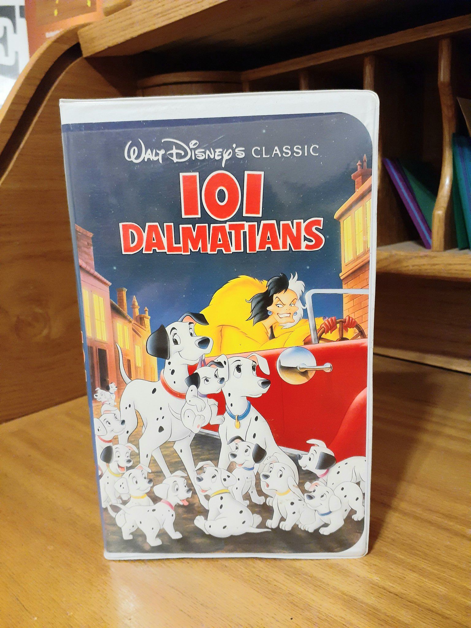 Disney's Black Diamond 101 Dalmatians VHS VCR Movie