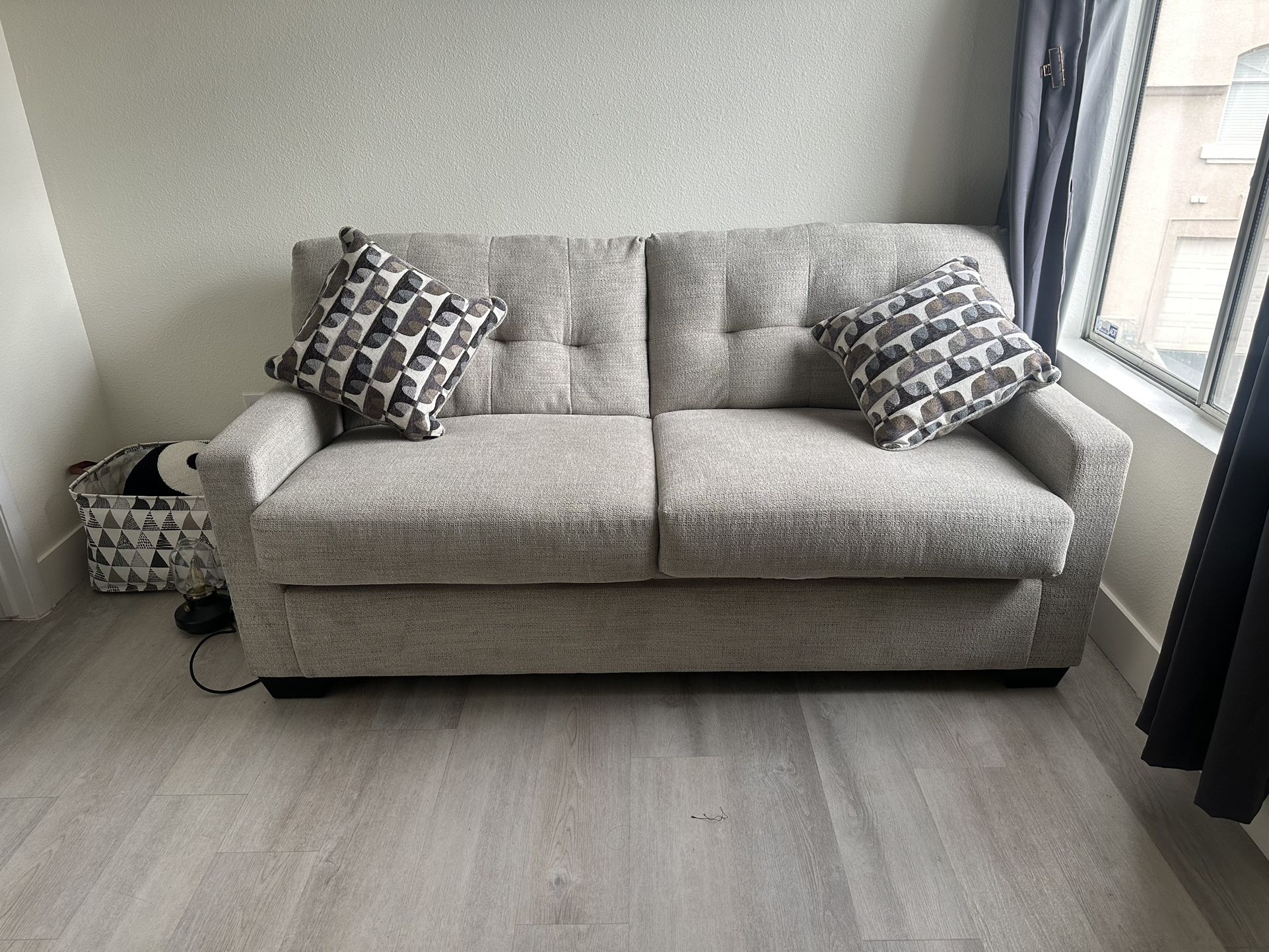 Beige Sofa Couch with Pull-Out Bed – Great Condition!