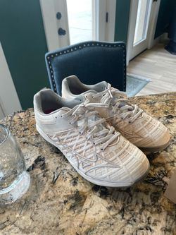 Softball metal cletes