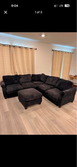 BLACK CORDUROY SECTIONAL SOFA COUCH WITH OTTOMAN