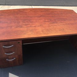 Cherrywood Desk $100 Free Delivery 