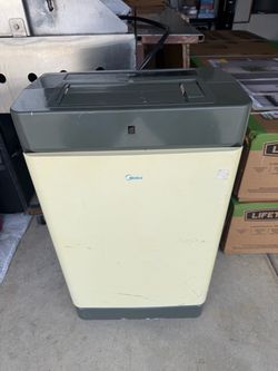 AC UNIT