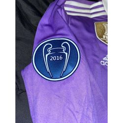 Real Madrid 17/18 away blue Ronaldo #7 men adidas soccer jersey Champions  league Gold fifa patch for Sale in Miami, FL - OfferUp