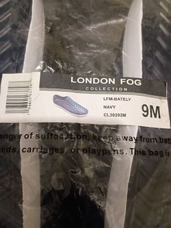 Men's size 9 London Fog water shoes
