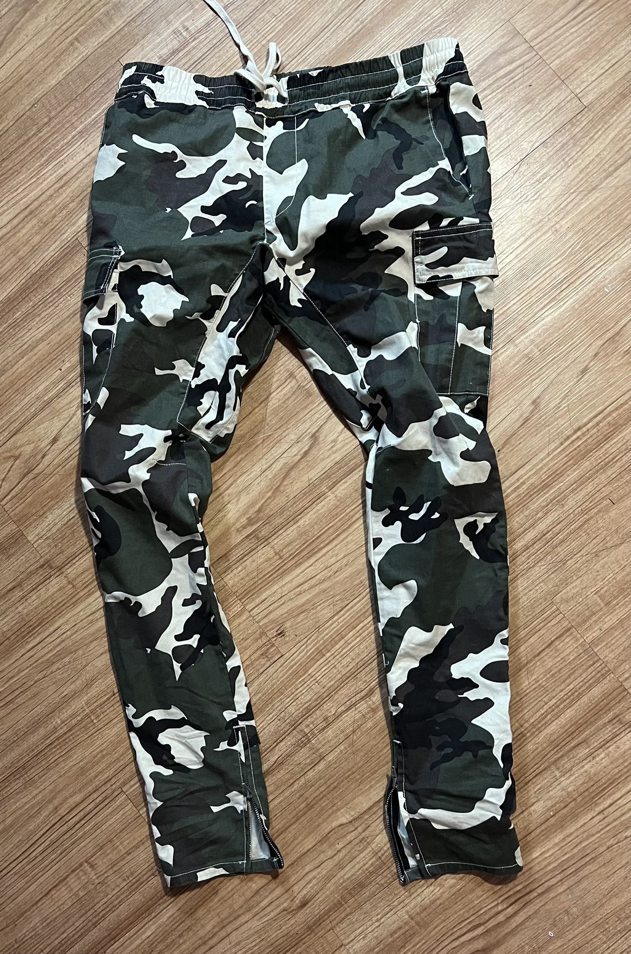 Large Pac Sun Camo Pants