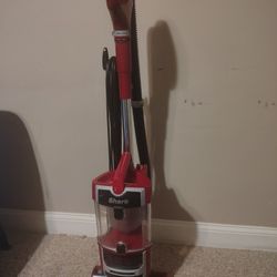 Vacuum Shark 