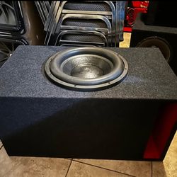 SKAR Audio 15 inch subwoofer with ported box READ DESCRIPTION