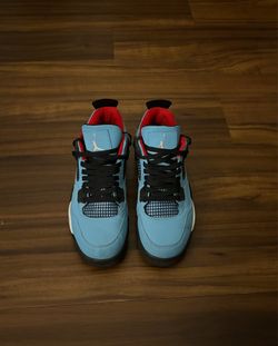 Travis Scott Jordan 4 Retro