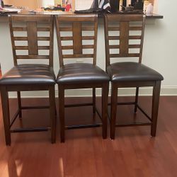 3 Bar Stools 