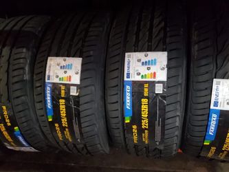225 45 18 New Tires Set