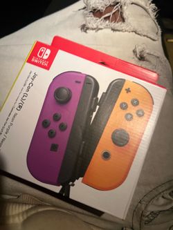 Nintendo switch joy con (L) (r)