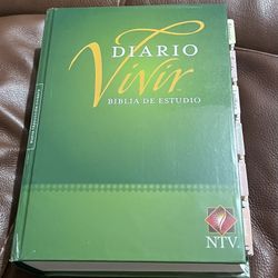Biblia de Estudio “El diario Vivir “