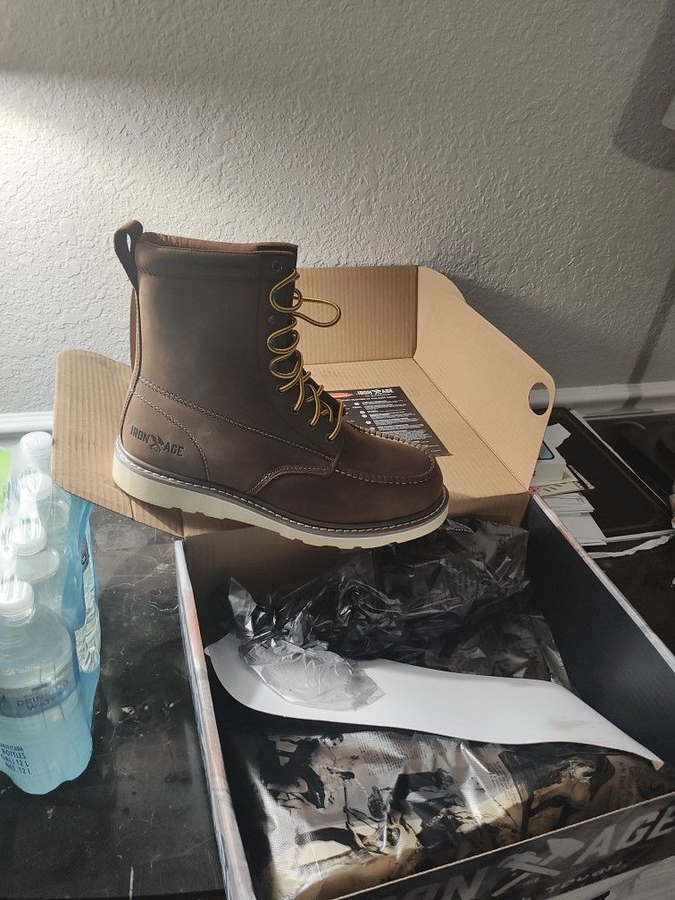 Work Boots New In Box