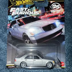Mercedes Benz 500 SEL Hot Wheels Premium