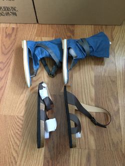 Pretty sandals Size 6