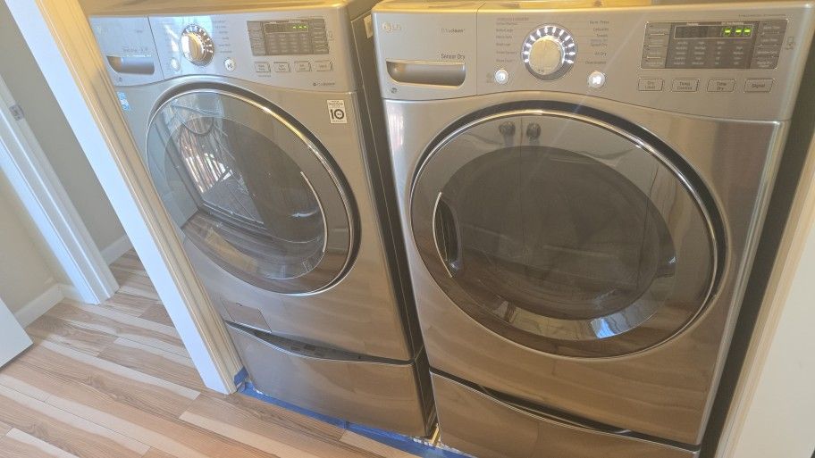 LG washer and dryer