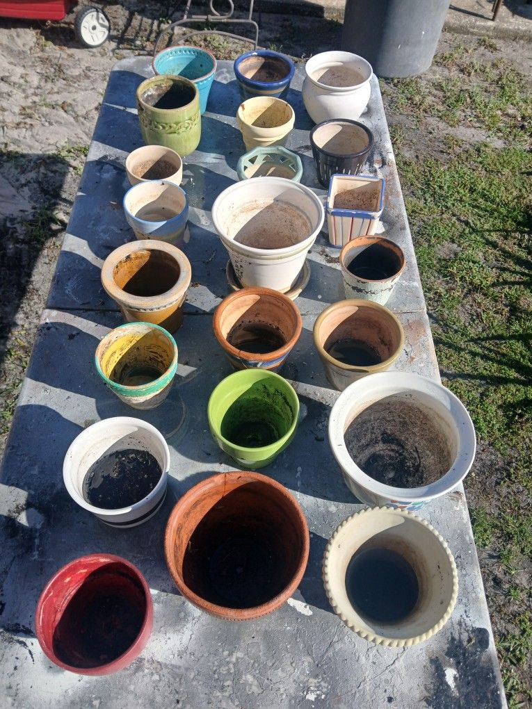 26 Flower Pots