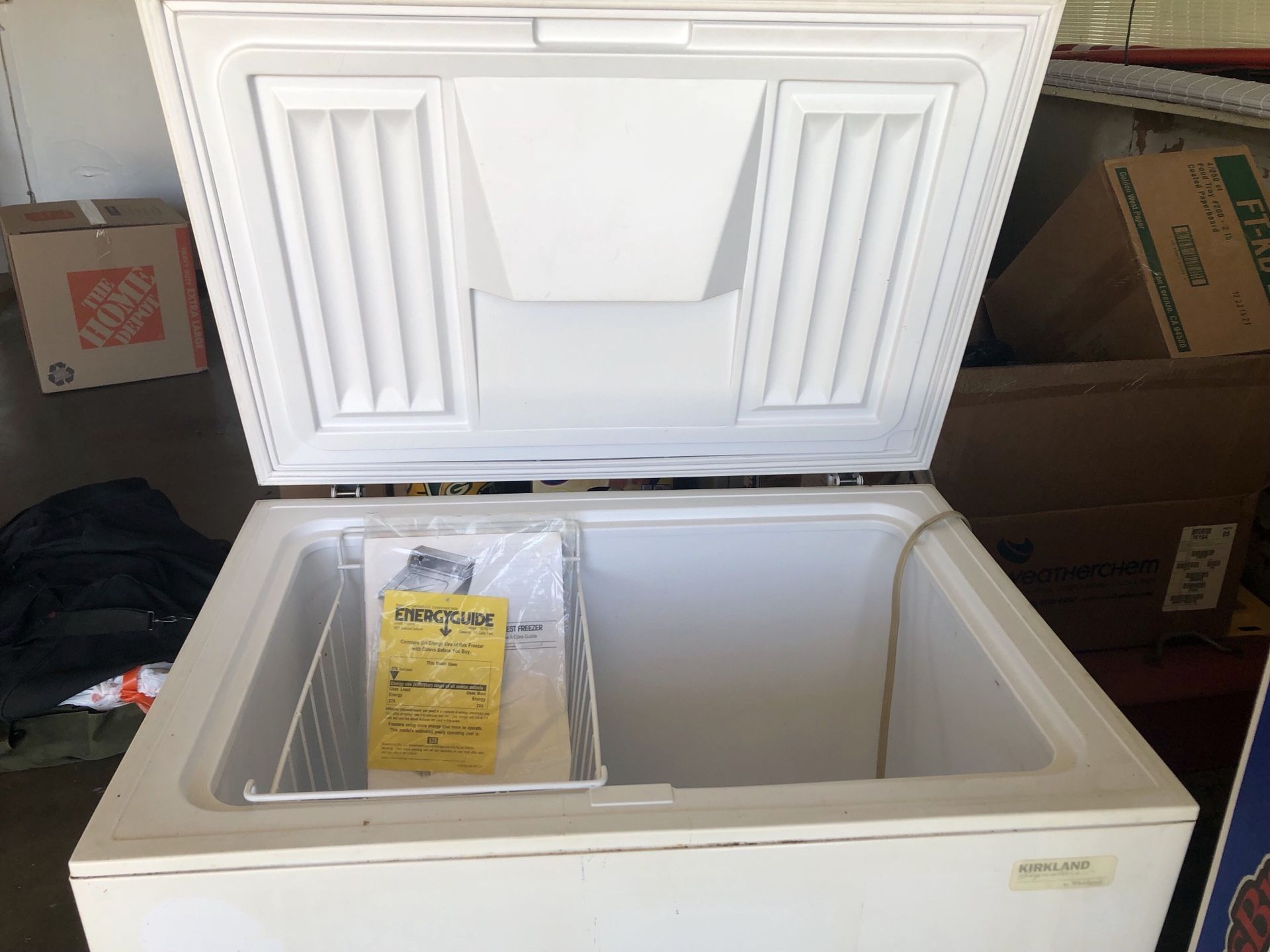 WHIRLPOOL KIRKLAND SIGNATURE DEEP CHEST FREEZER 7.0 cu ft Medium sized