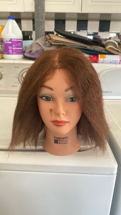 Mannequin head