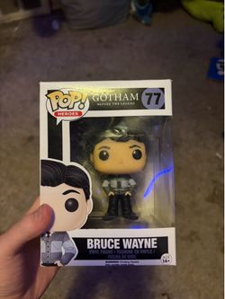 Bruce Wayne Funko pop