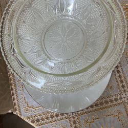 Bowls And 1 Tray 