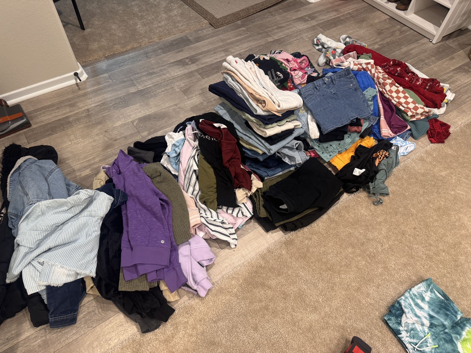 Lot De Vêtements Pour Fille - Taille 7-8 Ans - Occasion En Bon état