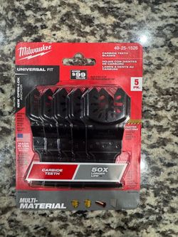 MILWAUKEE 1-3/8 in. Carbide Universal Fit Extreme Wood and Metal Cutting Multi-Tool Oscillating Blade (5-Pack)