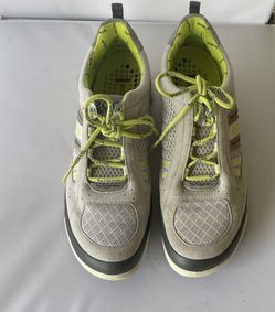 Ecco Biom Shoes Size7M