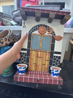 Decorative Miniature House Facade with Key Hooks